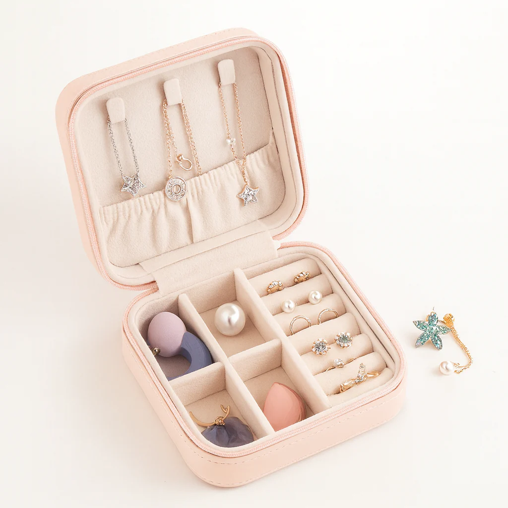 Compact Leather Jewelry Box for Travel & Gifting