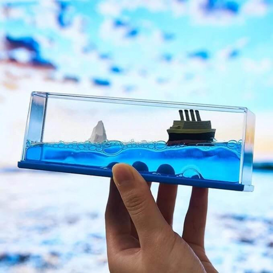 Relaxing Titanic Cruise Ship Liquid Motion Decor