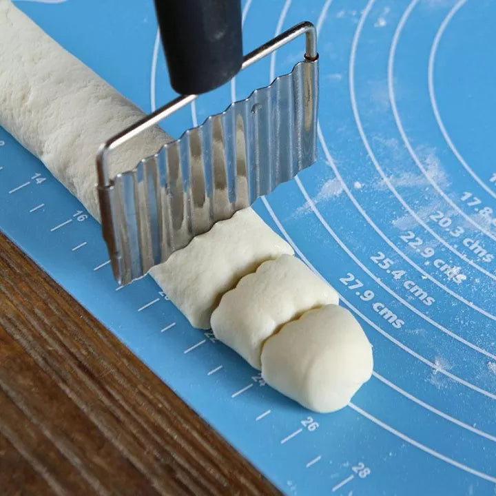 👉 Heat Resistant Silicone Baking Mat for Dough Rolling & Oven Use