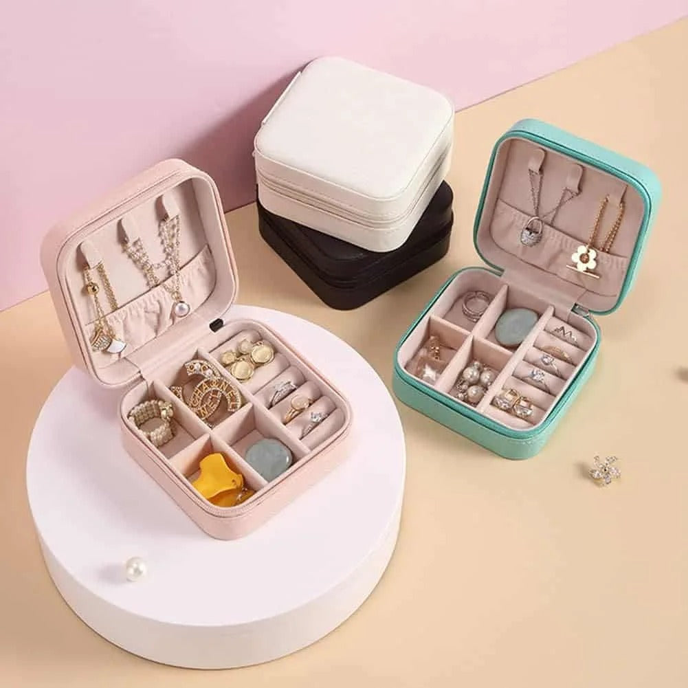 Compact Leather Jewelry Box for Travel & Gifting